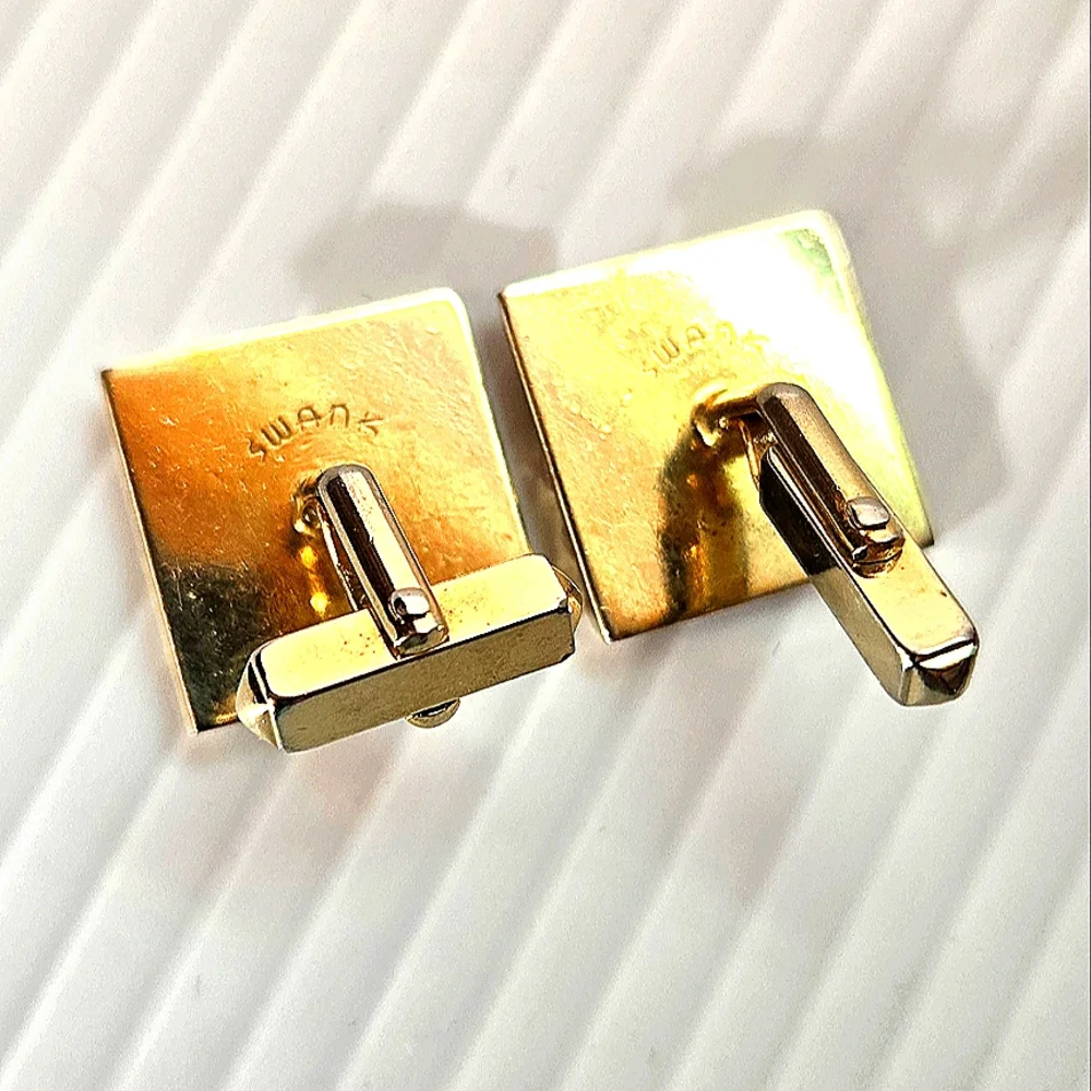 Swank Vintage Gold Tone Square Cufflinks
